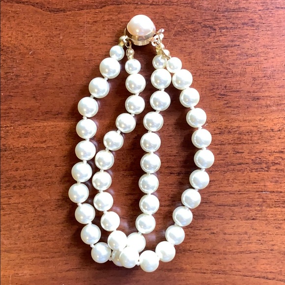 Pearl Bracelet—Double Strand - Picture 4 of 7